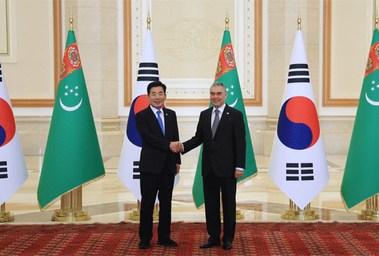 S. Korean assembly speaker, Turkmenistan People&#39;s Council leader agree to develop national ties 관련사진 1 보기
