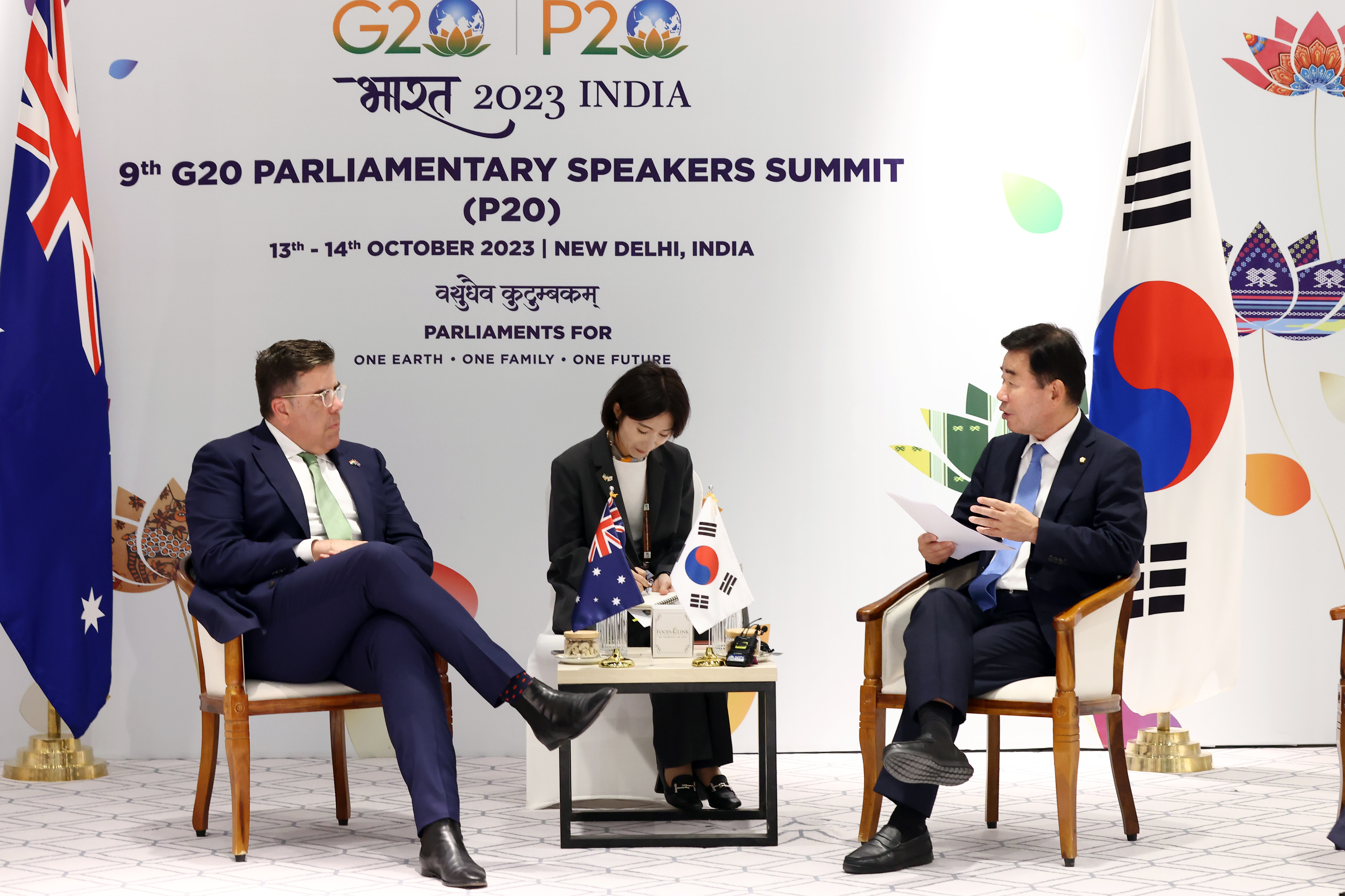 Speaker Kim Jin-pyo meets with Speakers of the Netherlands, India, Australia and Brazil on the sidelines of the G20 Parliamentary Speakers&rsquo; Summit (2) 관련사진 7 보기