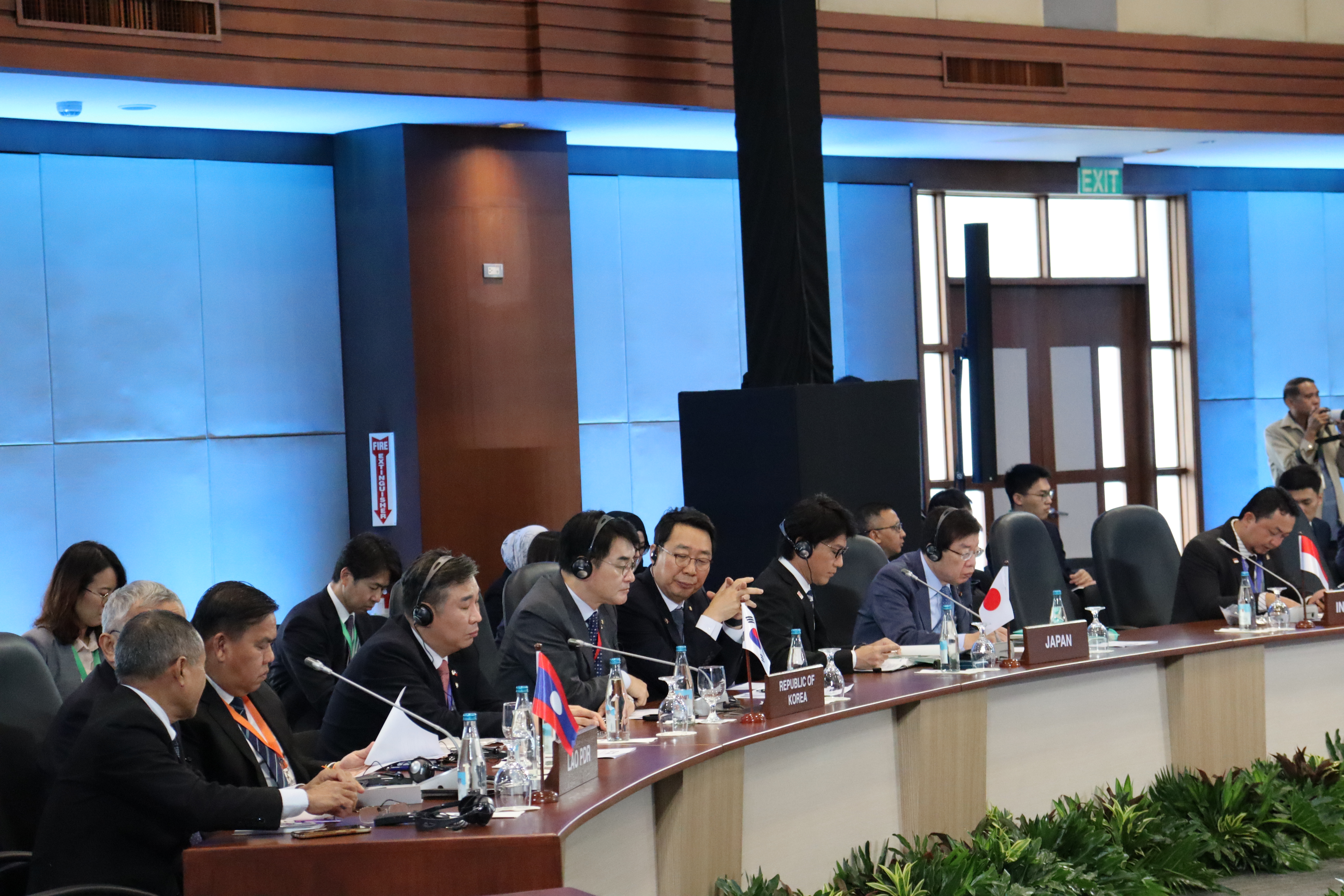National Assembly members attend the 31st Annual Meeting of the APPF General Assembly 관련사진 5 보기