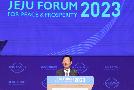 Speaker attends Jeju Forum 2023, presides over luncheon (1)